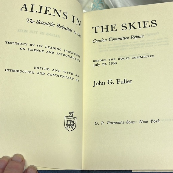 Vintage UFO book 1969 - Picture 5 of 5
